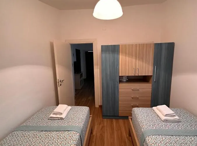 Teo's Golem (Tirana)